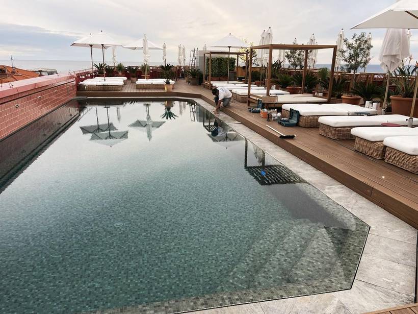 Roof top de l'hôtel Marriott — livré