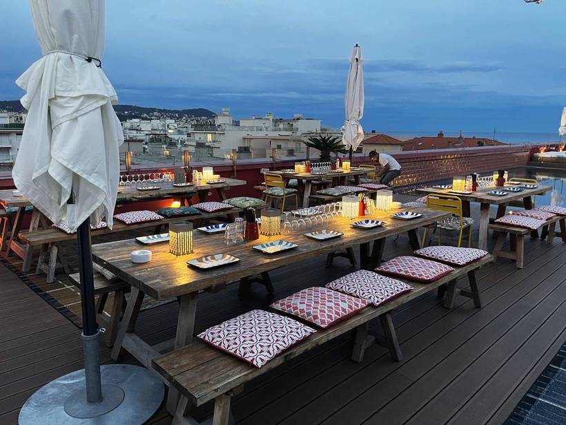 Roof top de l'hôtel Marriott — livré