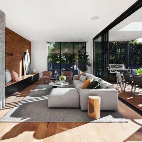Séjour contemporain ouvert sur la terrasse